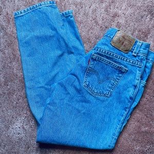 550 Levi Mom jeans